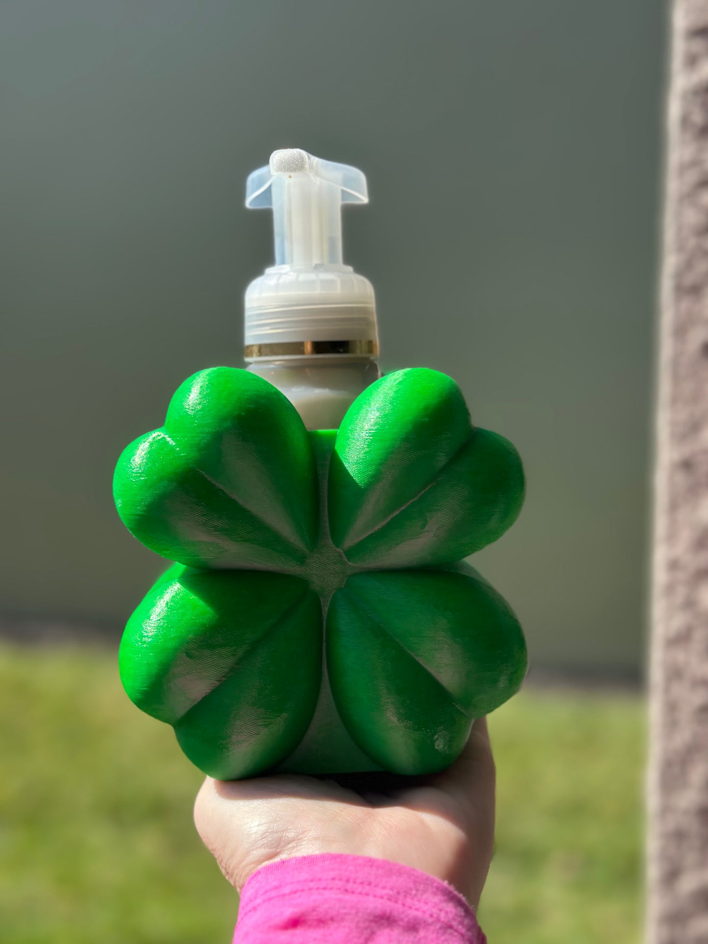 Shamrock-Inspired 3D Printed Soap Dispenser Holder – St. Patrick’s Day Décor – Fits Bath & Body Works Foaming Soap Bottles