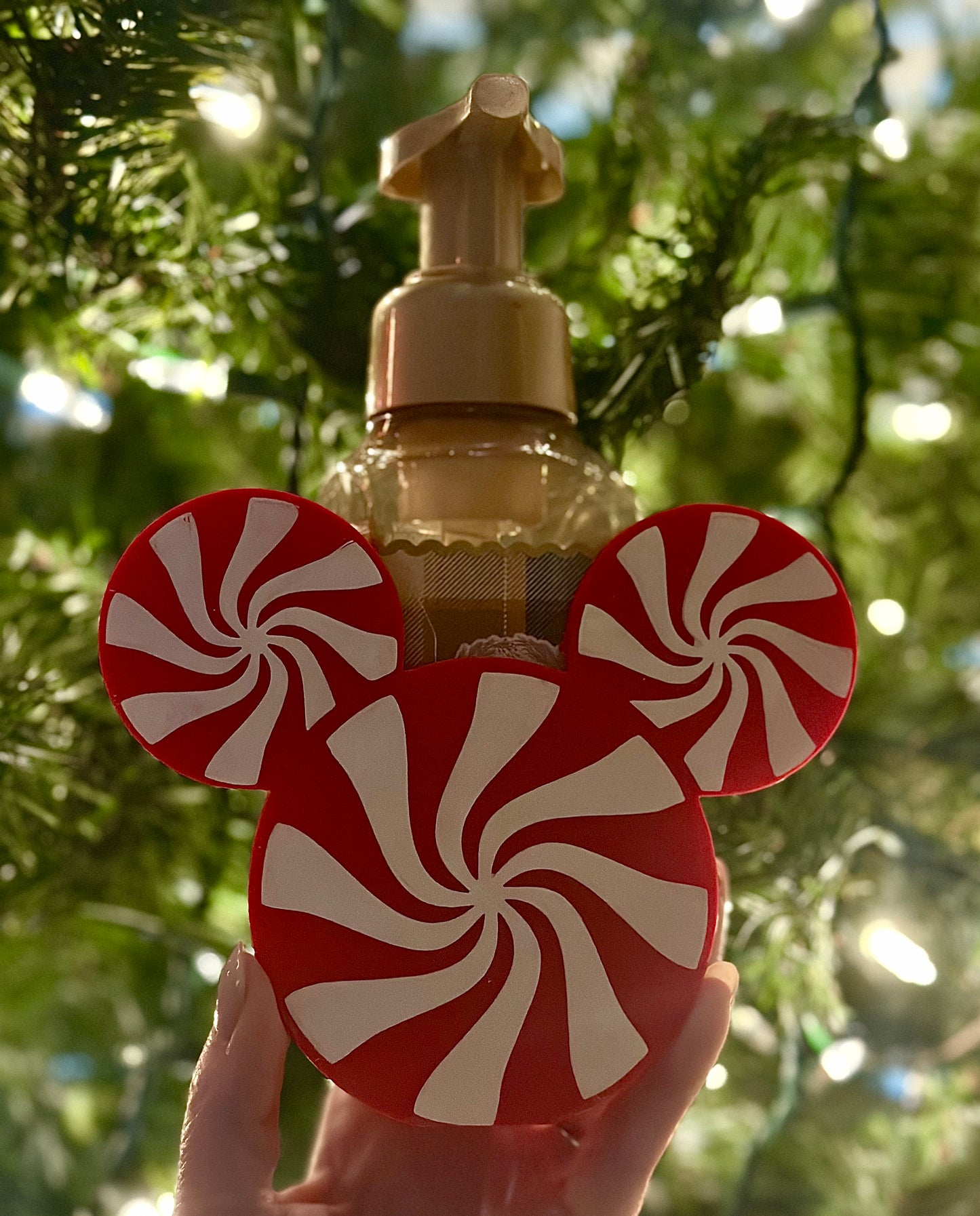 Peppermint Mickey Holiday Foaming Soap Holder – Festive Disney-Inspired Décor